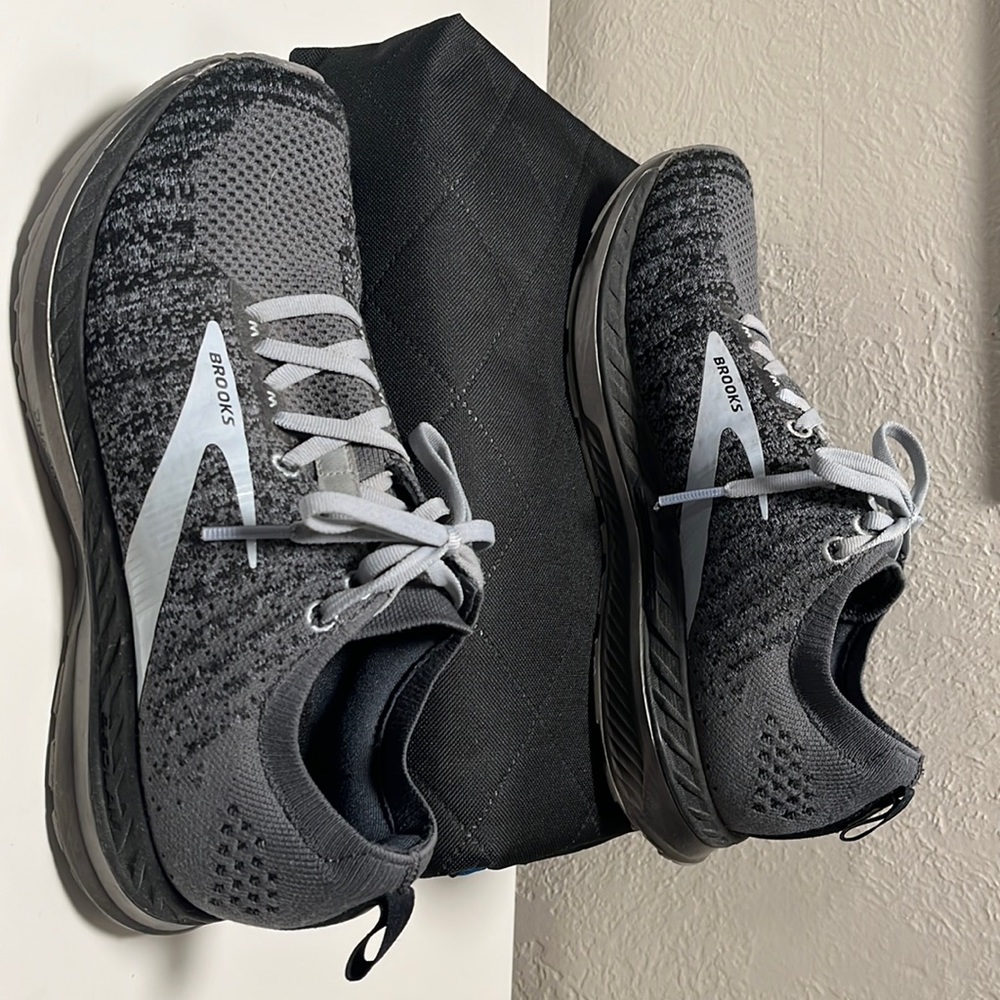 Brooks running shoes size 9. Only been worn 2 times.